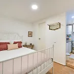 Idyllic Light-filled Alfama Apt, By Timecooler Apartament Lizbona