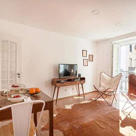 公寓 Idyllic Light-filled Alfama Apt, By Timecooler *