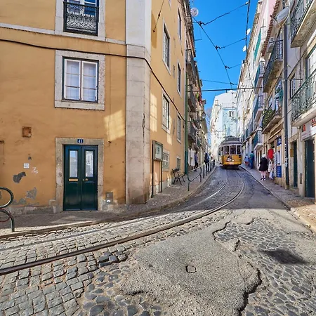 شقة Idyllic Light-filled Alfama Apt, By Timecooler *