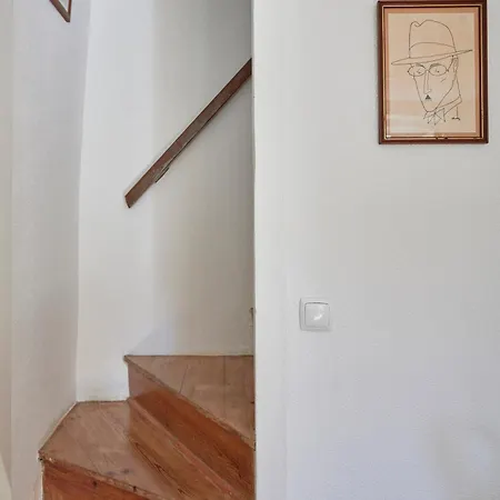 Daire Idyllic Light-filled Alfama Apt, By Timecooler Lisboa